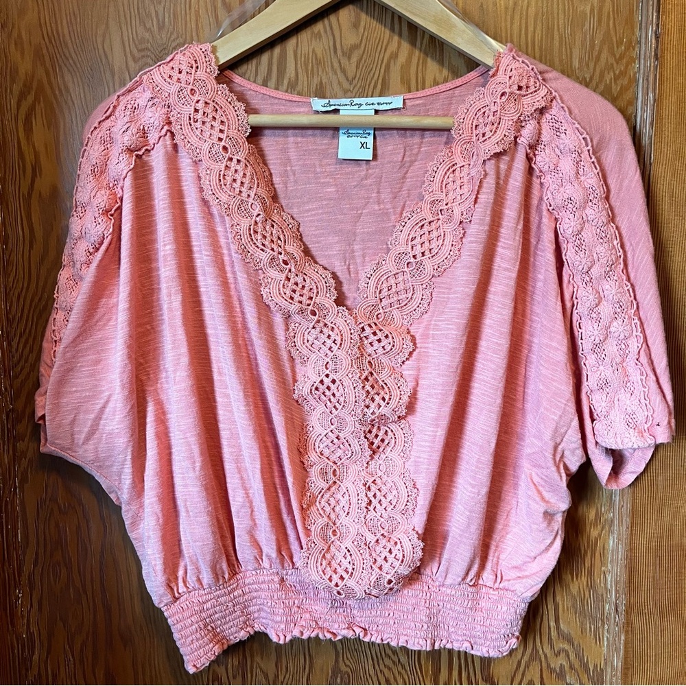 Women's Coral Lace Trim Top Cropped Boho